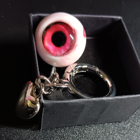 Eyeball Bag Charm Keychain with Heart Charm (NWT) - Picture 4 of 8